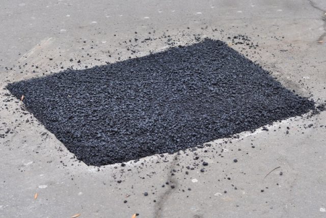 Asphalt Repair Patching Service